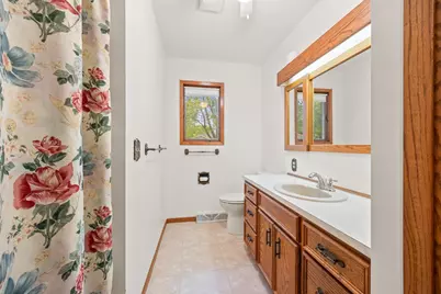 318 Stoney Point Road SW, Hutchinson, MN 55350 - Photo 8
