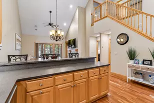 189 Stonebridge Ct, Mendota Heights, MN 55118 - Photo 10