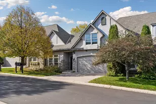 189 Stonebridge Ct, Mendota Heights, MN 55118 - Photo 2