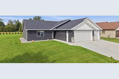 1554 Gray Fox Drive NE, Owatonna, MN 55060 - Photo 1