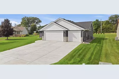 1554 Gray Fox Drive NE, Owatonna, MN 55060 - Photo 32