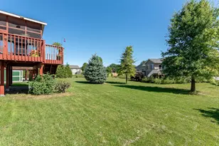 109 Pinehurst Dr, Mankato, MN 56001 - Photo 26