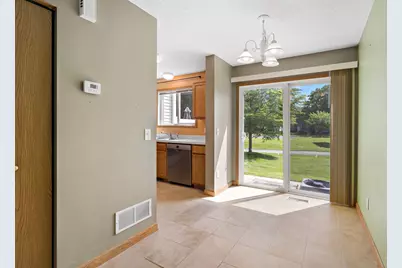 7772 Arboretum Village Circle, Chanhassen, MN 55317 - Photo 2