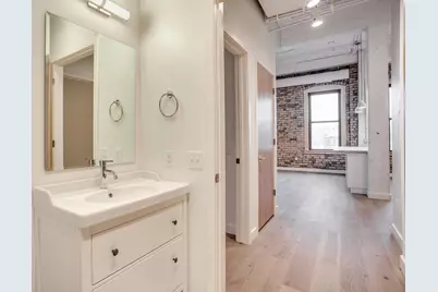 200 2nd Avenue N #404, Minneapolis, MN 55401 - Photo 14