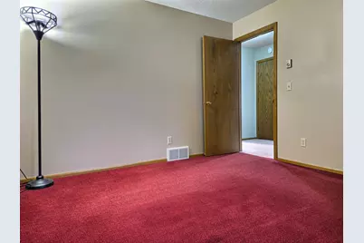 310 Highland Street W, Annandale, MN 55302 - Photo 12