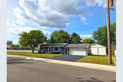 310 Highland Street W, Annandale, MN 55302 - Photo 2