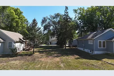 5418 Girard Avenue N, Brooklyn Center, MN 55430 - Photo 1