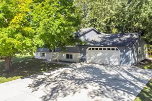 880 5th St N, Dassel, MN 55325 - Photo 18