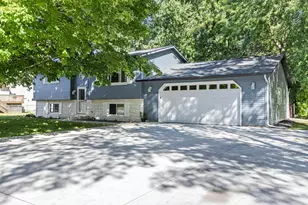 880 5th St N, Dassel, MN 55325 - Photo 10