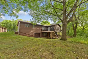 23 Holiday Ct, North Mankato, MN 56003 - Photo 4