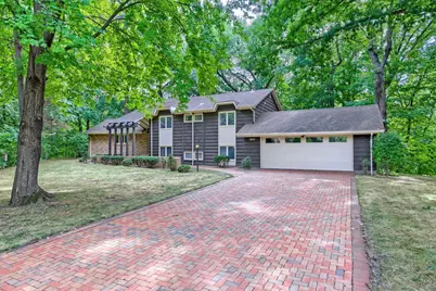 1200 Falls View Court, Mendota Heights, MN 55118 - Photo 1
