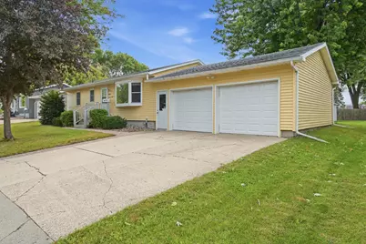 628 13th Avenue SE, Waseca, MN 56093 - Photo 38