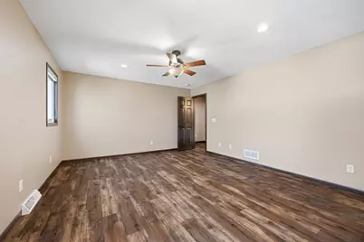 316 Lake Avenue N, Silver Lake, MN 55381 - Photo 26