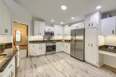 18100 Judicial Way N, Lakeville, MN 55044 - Photo 2