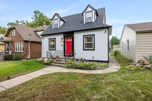 966 Eleanor Ave, Saint Paul, MN 55102 - Photo 2