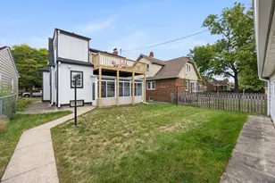 966 Eleanor Ave, Saint Paul, MN 55102 - Photo 52