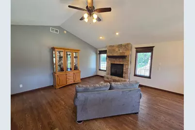 1816 Case Lane, Saint Cloud, MN 56303 - Photo 6