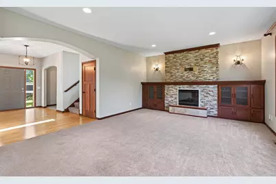 18153 80th Place N, Maple Grove, MN 55311 - Photo 10