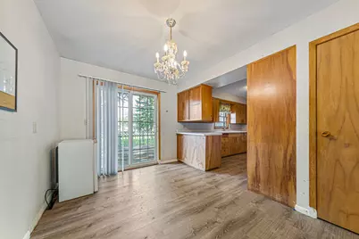 366 N Waterville Avenue, Le Center, MN 56057 - Photo 12
