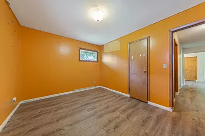 366 N Waterville Avenue, Le Center, MN 56057 - Photo 20