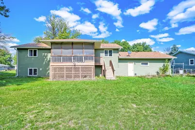 311 Dakota Street W, Vermillion, MN 55085 - Photo 28