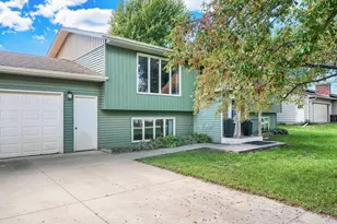 311 Dakota St W, Vermillion, MN 55085 - Photo 10