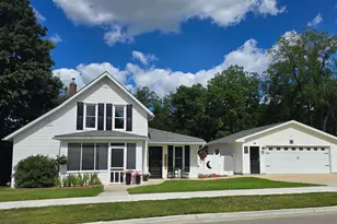 300 Kirkwood St E, Lanesboro, MN 55949 - Photo 2