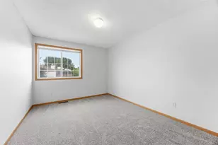 1994 Jan Echo Trail, Eagan, MN 55122 - Photo 10