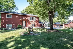 340 31st Street E, Hastings, MN 55033 - Photo 1