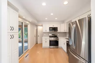 1253 St Paul Ave, Saint Paul, MN 55116 - Photo 8
