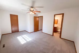 7537 Fairfield Road N, Brooklyn Park, MN 55444 - Photo 4