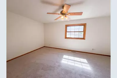 7537 Fairfield Road N, Brooklyn Park, MN 55444 - Photo 14