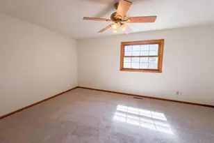 7537 Fairfield Road N, Brooklyn Park, MN 55444 - Photo 14