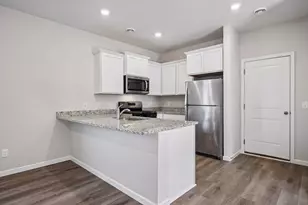 413 Redwood St N, Cambridge, MN 55008 - Photo 10