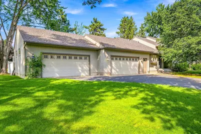 2608 Edgewood Circle, Saint Cloud, MN 56301 - Photo 2