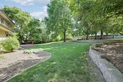 8359 Amsden Ridge Drive, Bloomington, MN 55438 - Photo 46