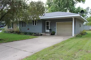 215 First Ave SE, Melrose, MN 56352 - Photo 2