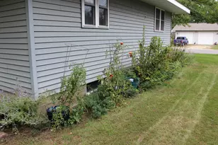 215 First Ave SE, Melrose, MN 56352 - Photo 6