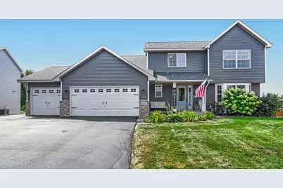 615 Elm Street NE, Lonsdale, MN 55046 - Photo 2