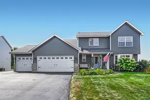 615 Elm Street NE, Lonsdale, MN 55046 - Photo 2
