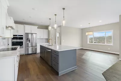 6839 Timberview Court, Cannon Falls, MN 55009 - Photo 8
