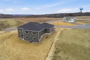 6839 Timberview Ct, Cannon Falls, MN 55009 - Photo 48