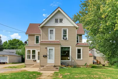 1028 S Cedar Avenue, Owatonna, MN 55060 - Photo 1