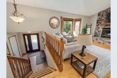 11900 Baypoint Drive, Burnsville, MN 55337 - Photo 4
