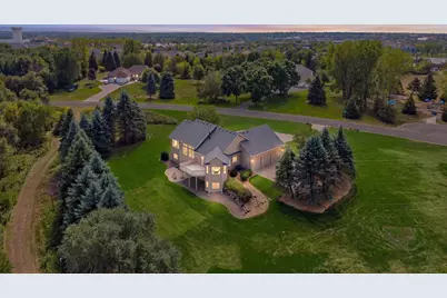 755 Jasmine Avenue N, Lake Elmo, MN 55042 - Photo 2