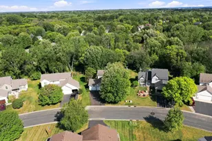 2508 Schneider Ct, Chaska, MN 55318 - Photo 30