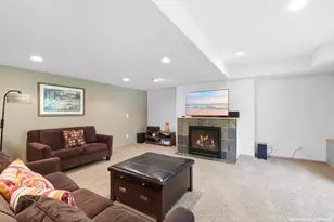2508 Schneider Ct, Chaska, MN 55318 - Photo 20