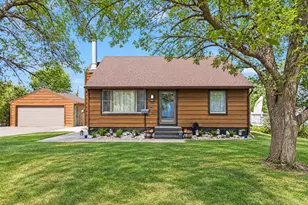 101 49th Ave NE, Fridley, MN 55421 - Photo 1