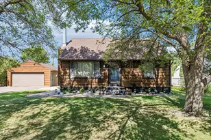 101 49th Ave NE, Fridley, MN 55421 - Photo 1