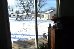 1333 Walnut St, Dawson, MN 56232 - Photo 10